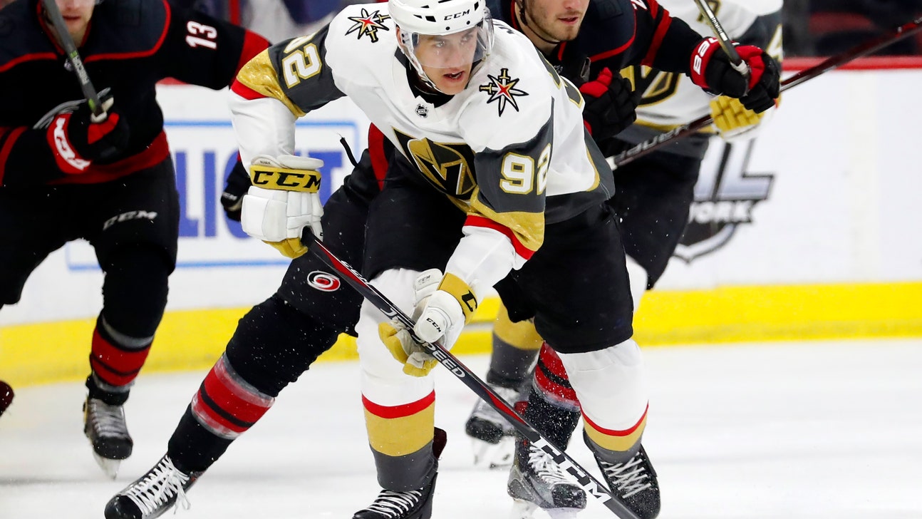 Martinook leads Hurricanes to 5-2 win over Golden Knights