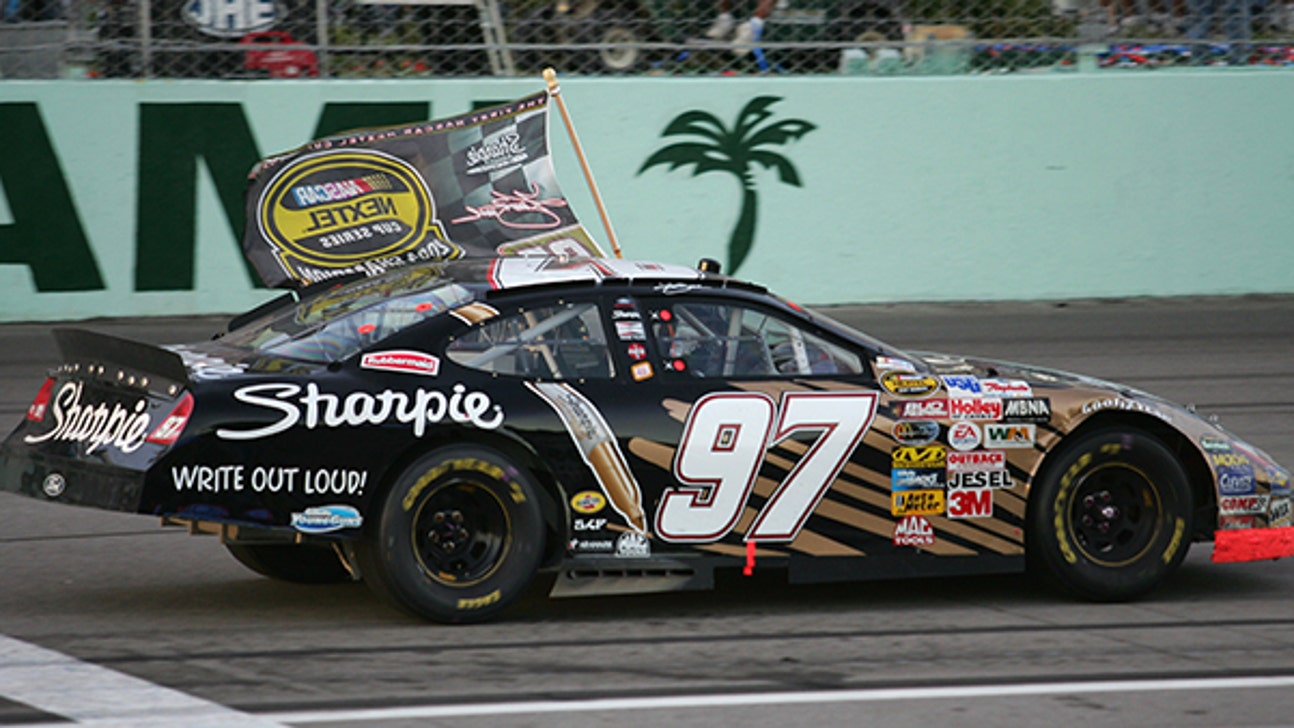 Throwback Thursday: Kurt Busch Loses Wheel, Wins 2004 Championship