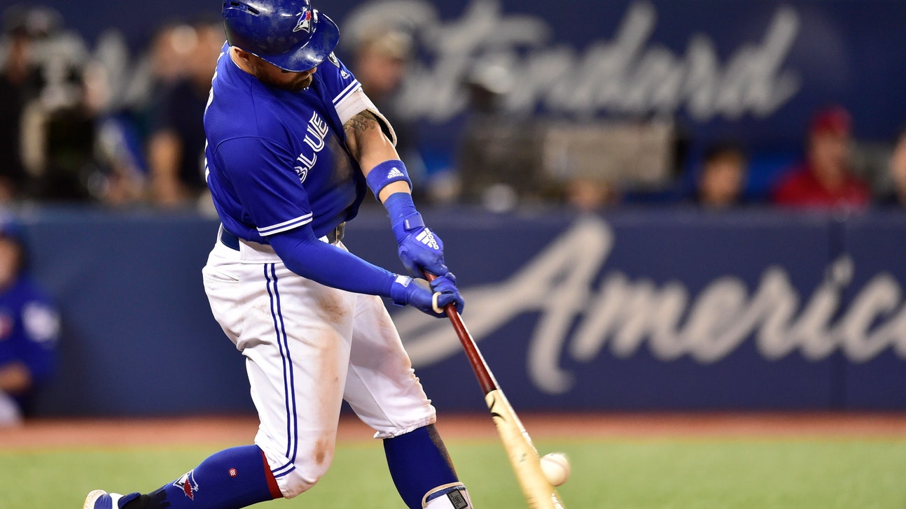 Pillar lifts Jays after Indians’ Ramirez leaves bases loaded