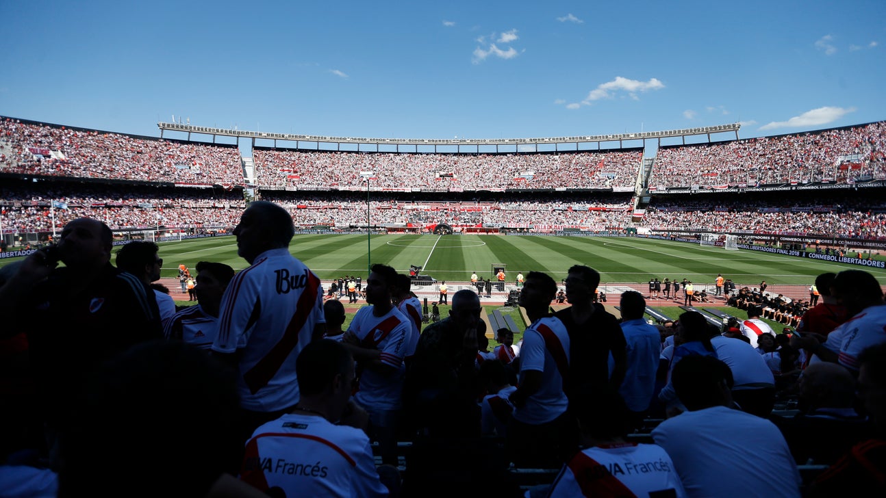 Boca Juniors players sick and injured after bus attack