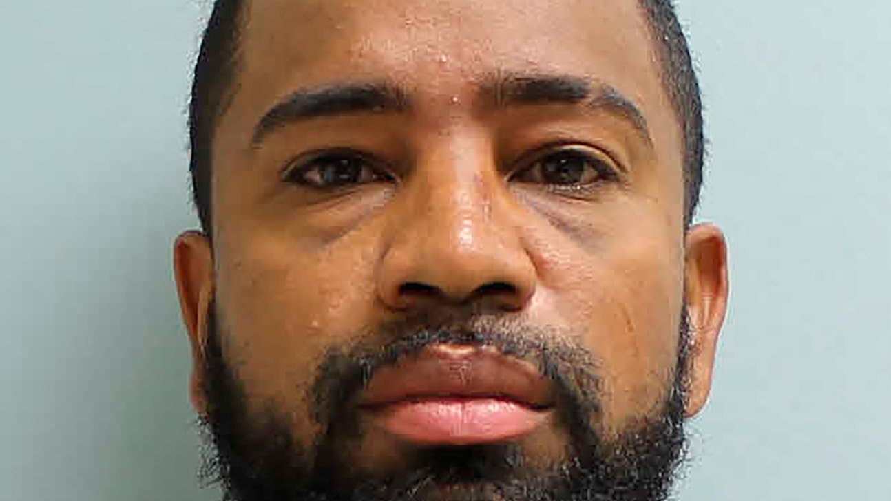 No bond for Pirates pitcher Vázquez in child sex case