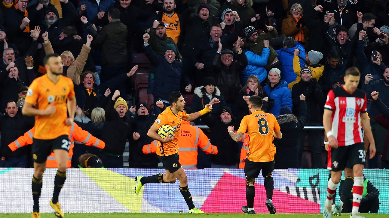 Jimenez double fires Wolves to comeback win at Southampton