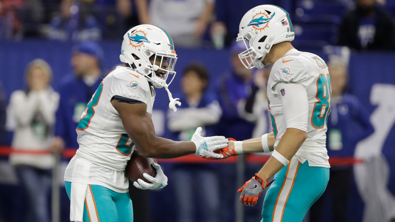 Dolphins' miscues prove costly in crucial 27-24 loss at Indy