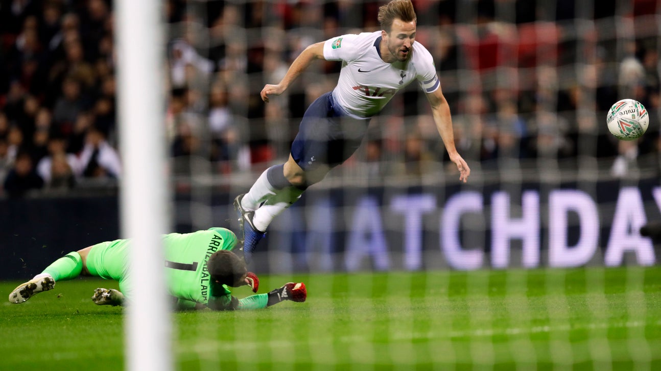Kane gives Tottenham advantage over Chelsea in cup semifinal
