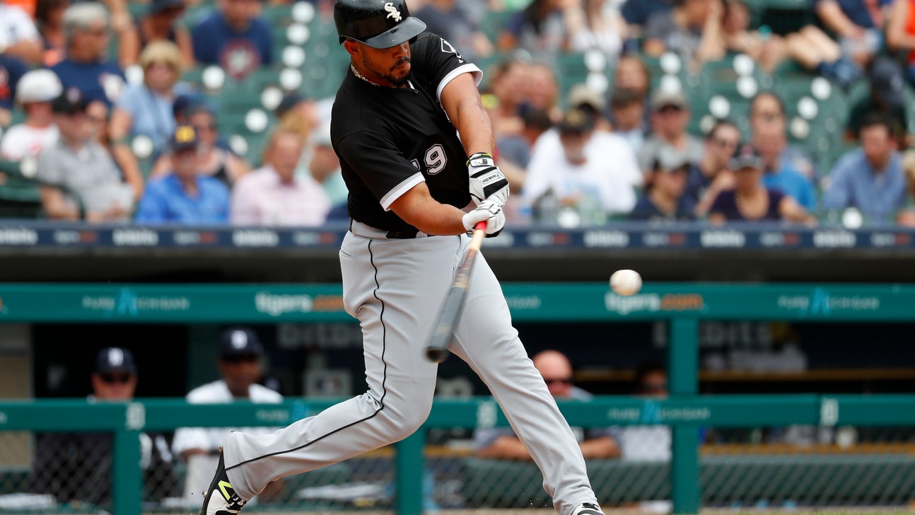 Davidson, Abreu homer as White Sox hold off Tigers, 6-5
