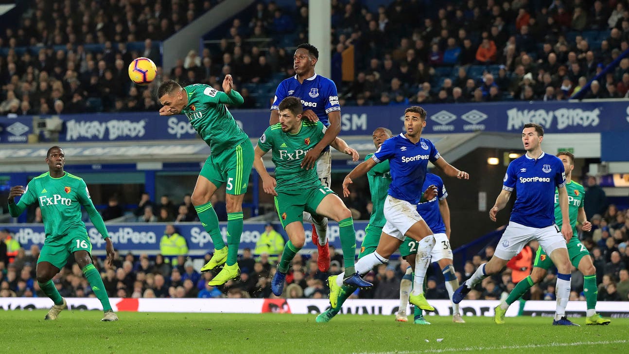 Digne’s last-gasp free kick earns Everton 2-2 draw v Watford
