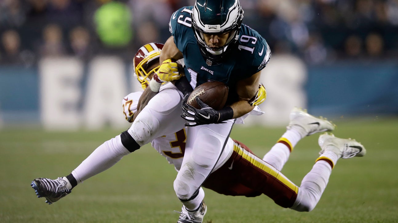 Back to winning, Eagles in control of playoff hopes