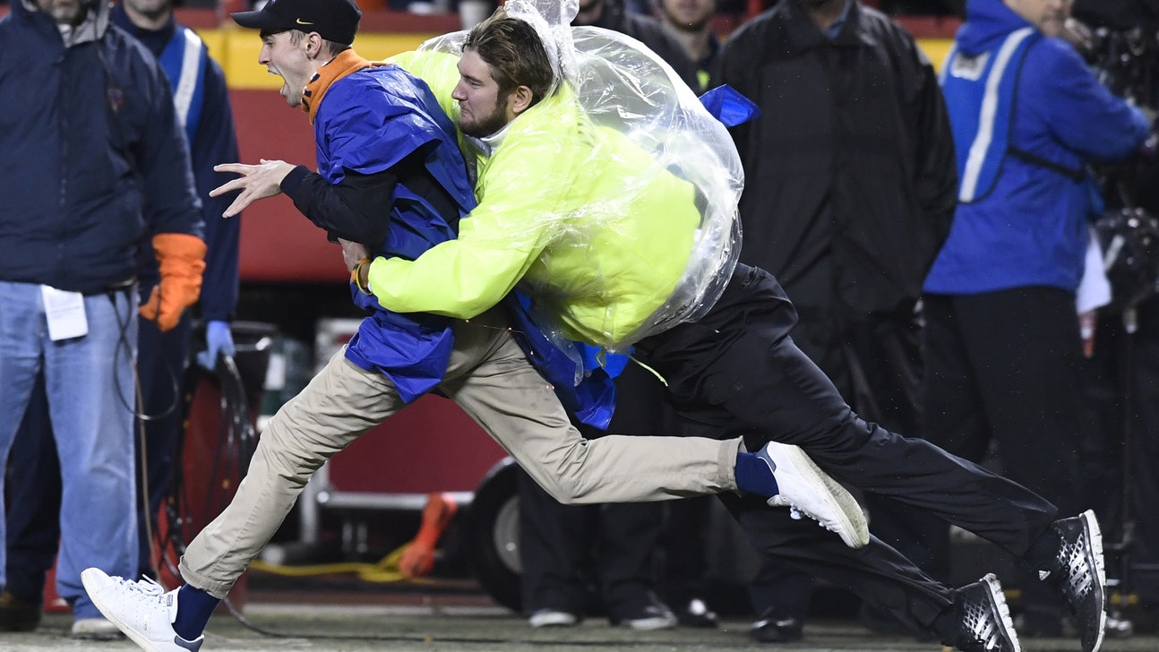 Chiefs presents: Tool Broncos fan, fat man TD and more