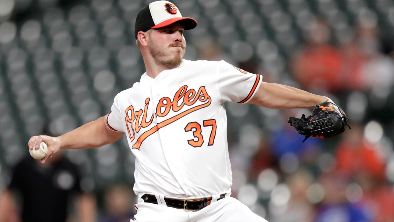 Grichuk slam negates Buchholz dud as Jays beat Orioles 11-10