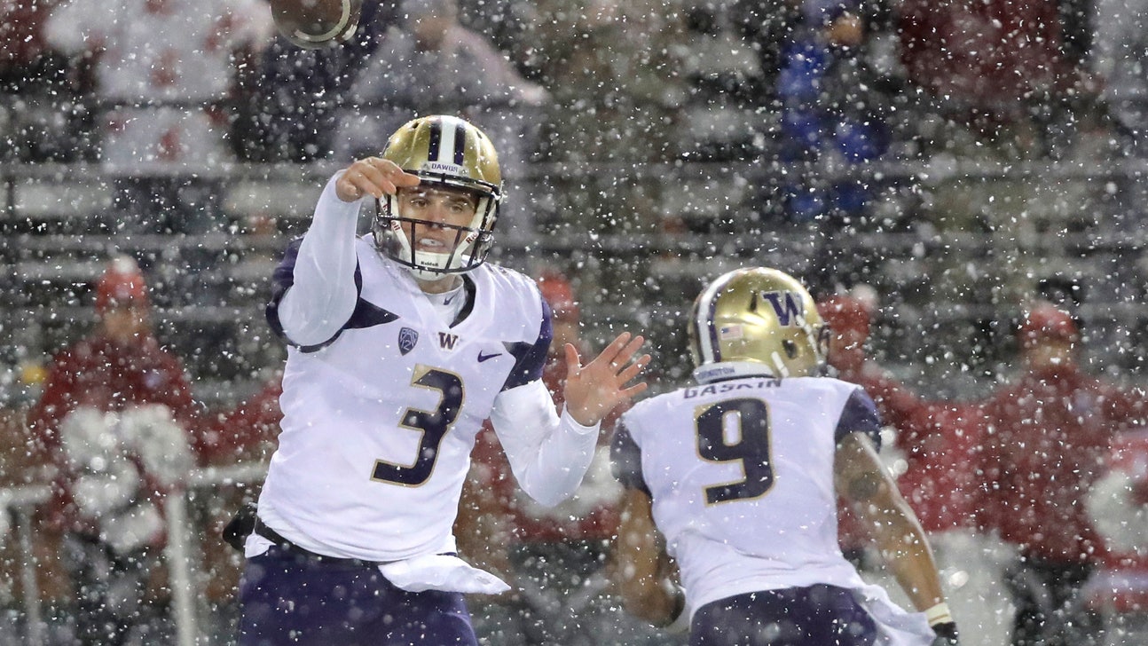 Snow Dawgs: No. 16 Washington topples No. 7 Wazzu 28-15