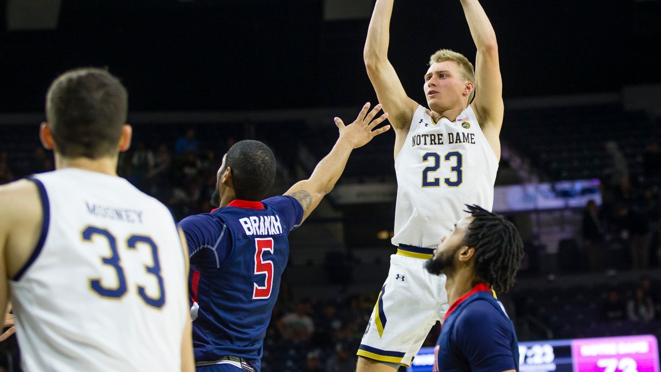 Goodwin leads Notre Dame past Robert Morris 92-57