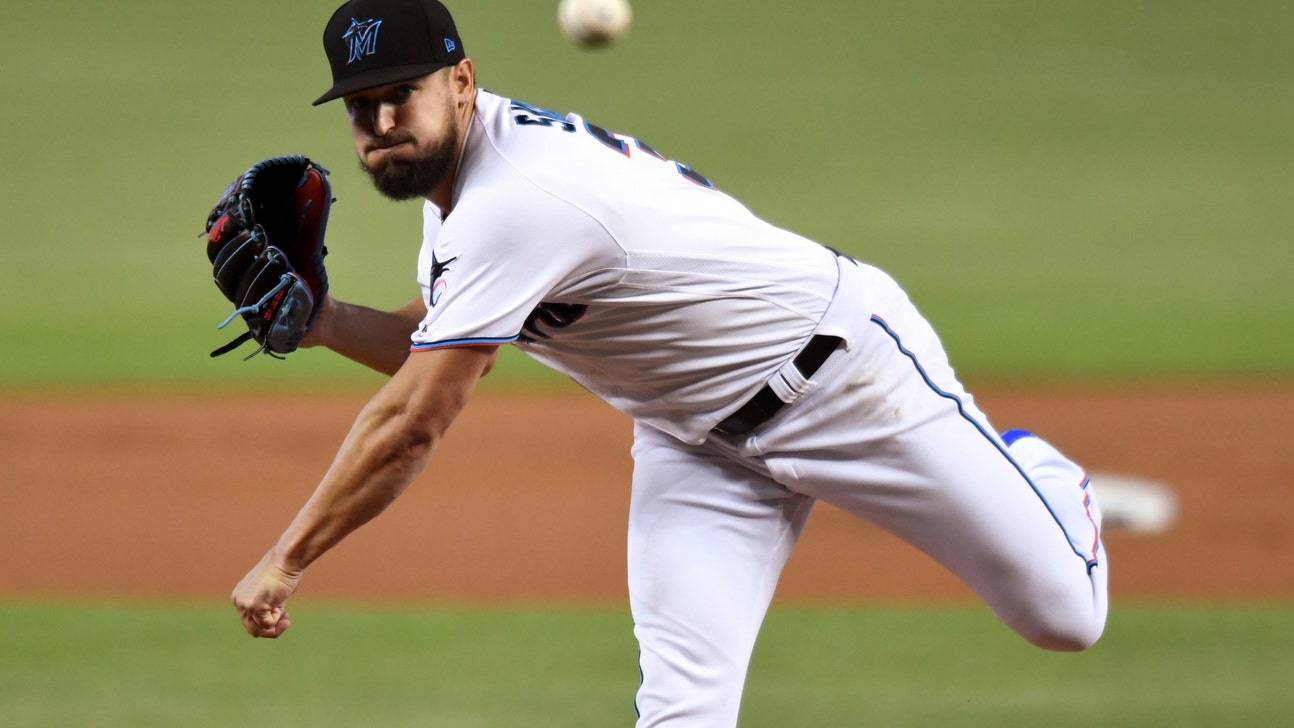Anderson's hit in 9th lifts Marlins past Padres 4-3