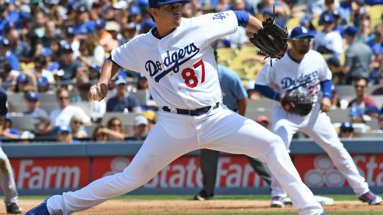Dodgers Should Trade Jose De Leon for Brian Dozier