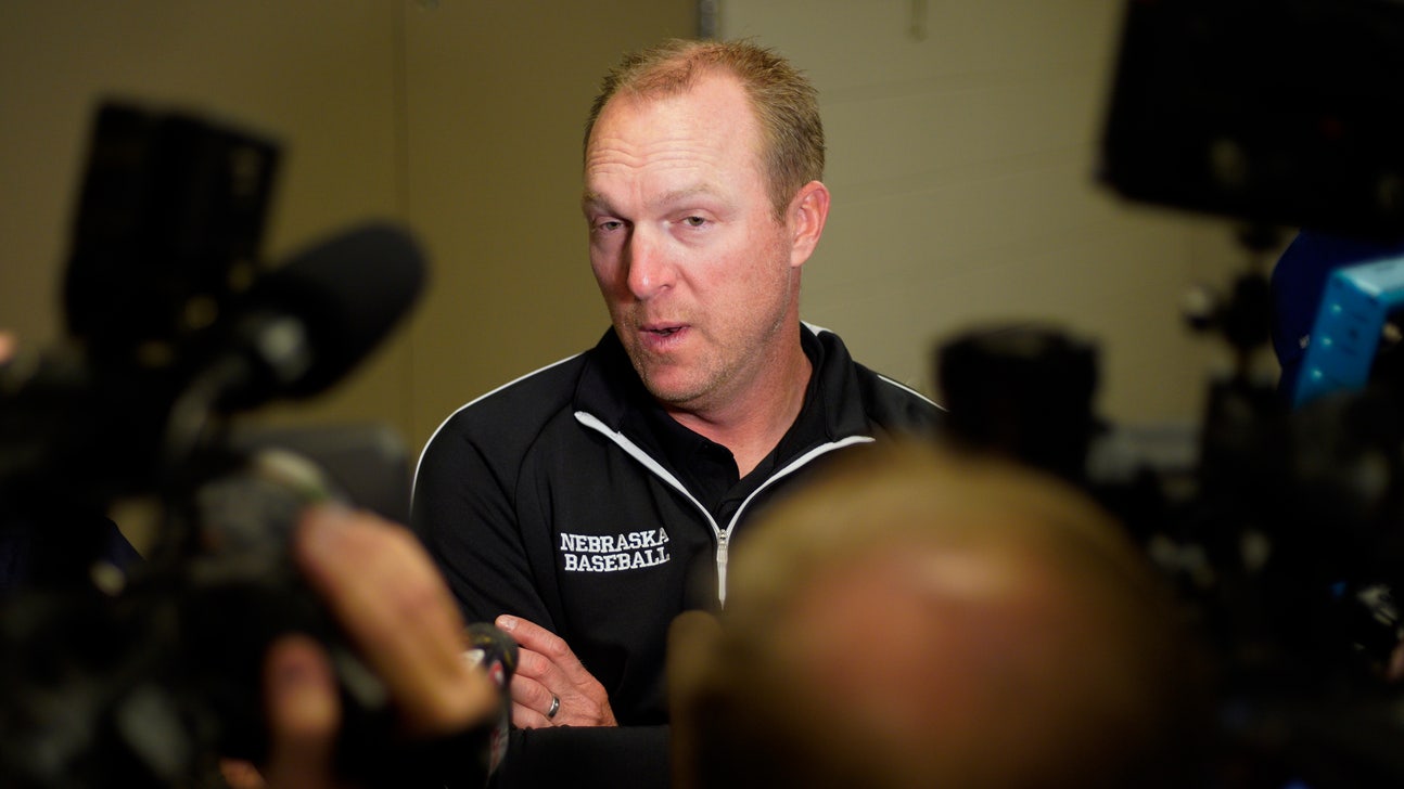 Erstad resigns as Nebraska coach after regional elimination