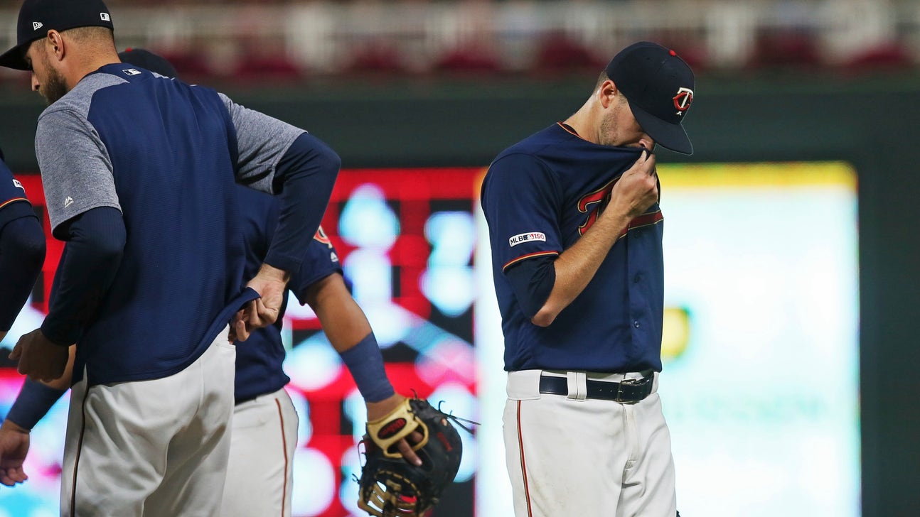 Twins lose 3-1 to White Sox, division lead trimmed to 4