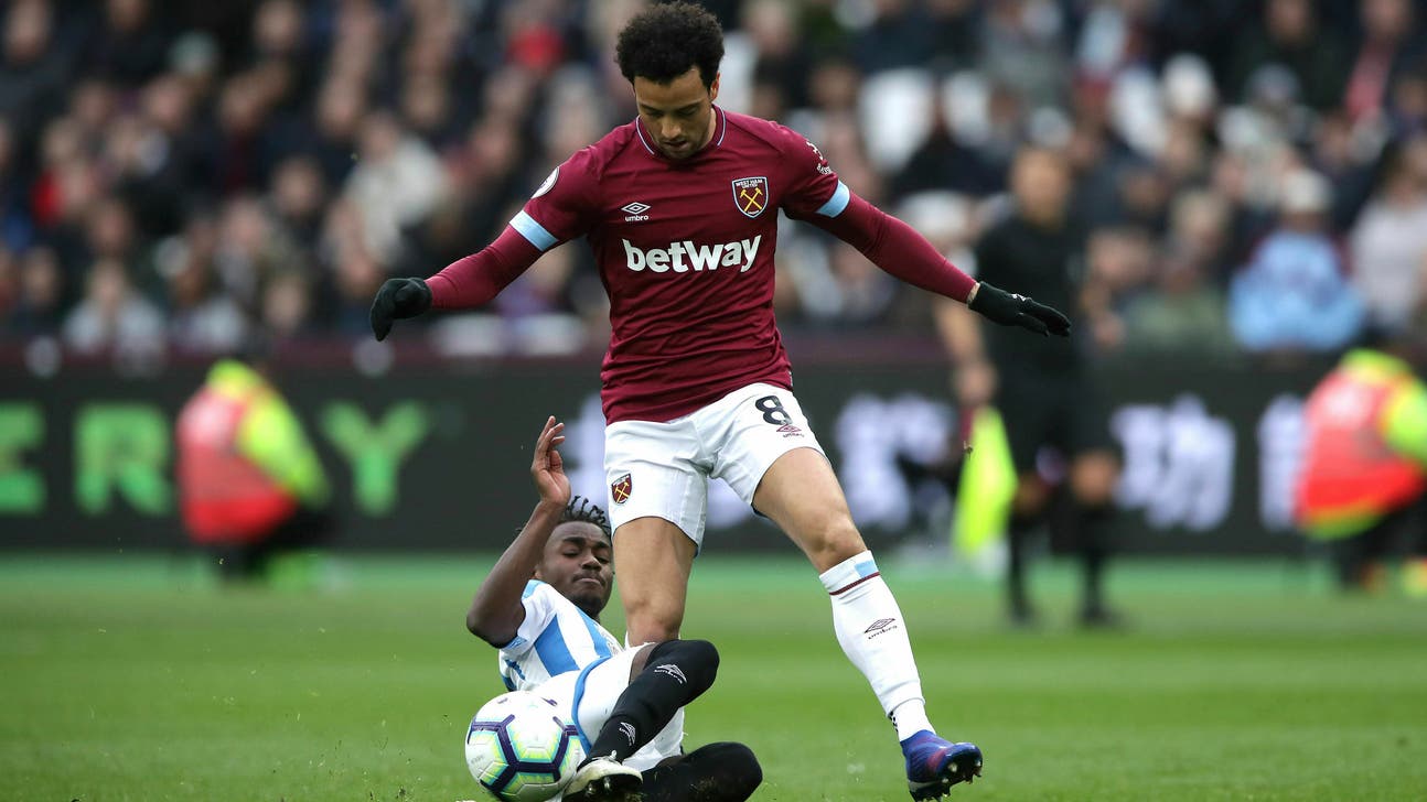West Ham rallies from 2 down to beat Huddersfield 4-3 in EPL