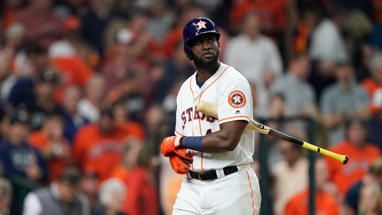 Hinch tweaks Astros' lineup for Game 2 against Nationals