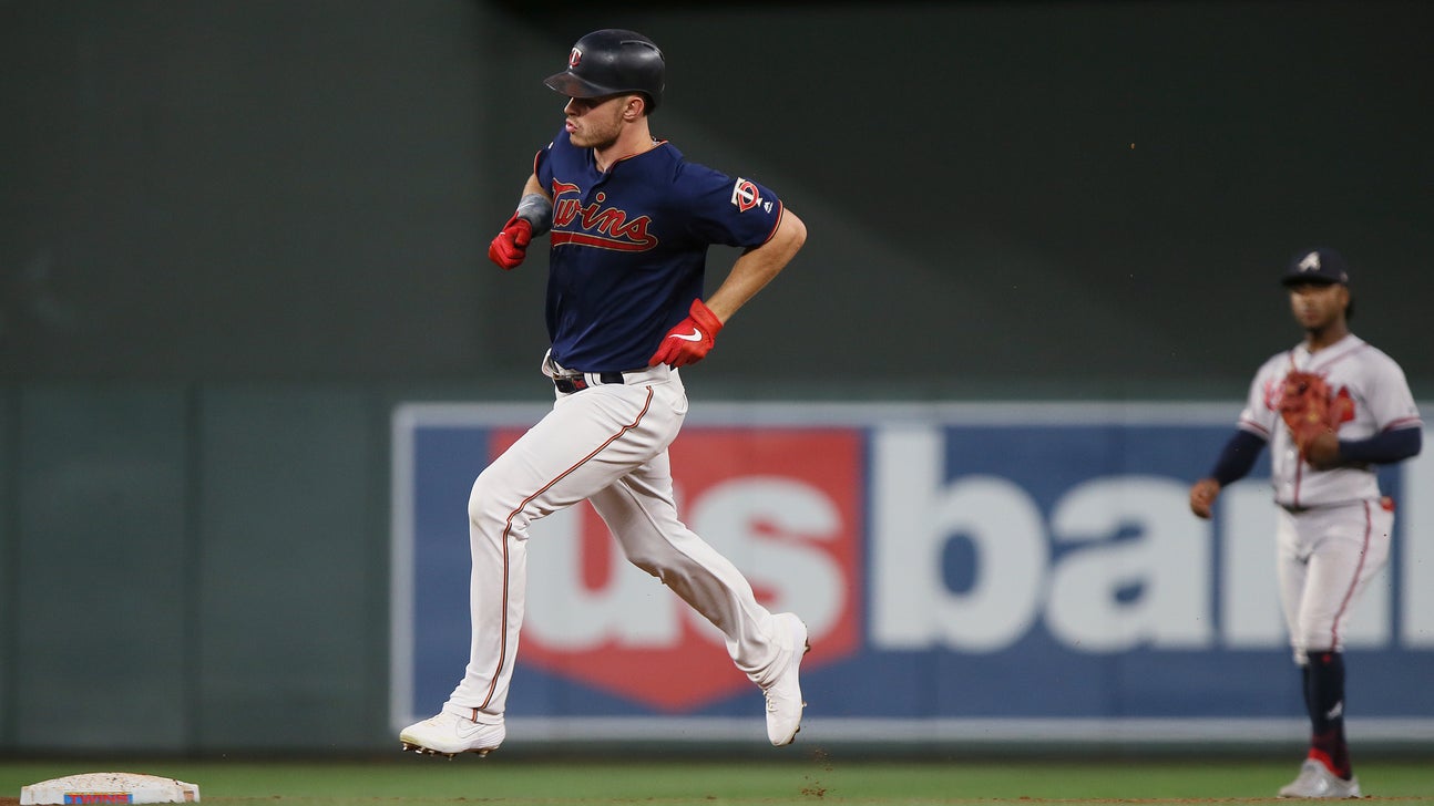 Sanó's pinch-hit HR in 9th gives Twins 5-3 win over Braves