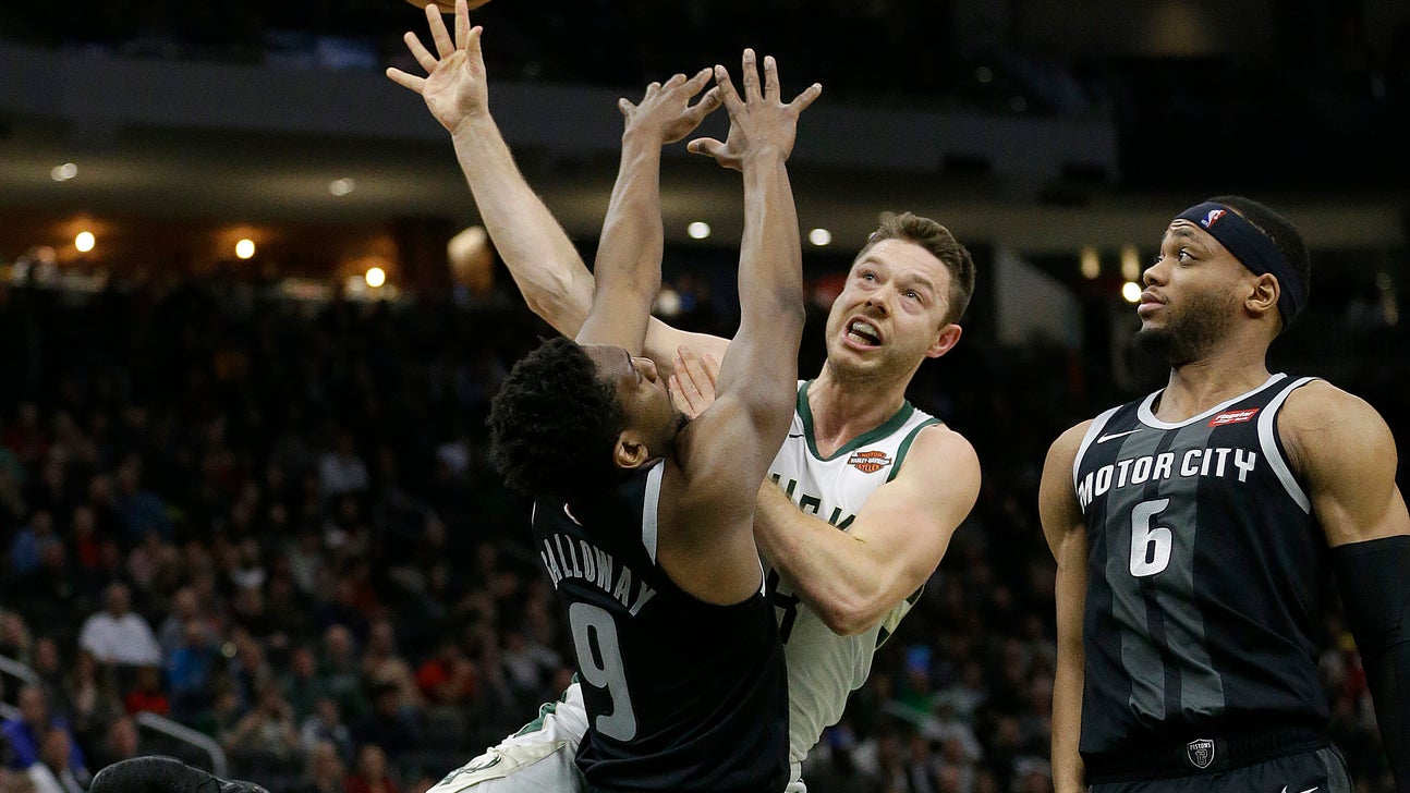 AP source: Cavs re-acquire Dellavedova in four-player trade