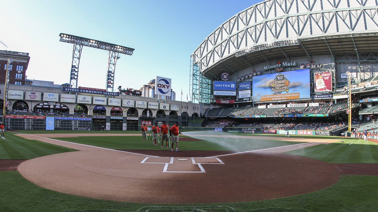 Houston Astros History: J.R. Richard Released By Team