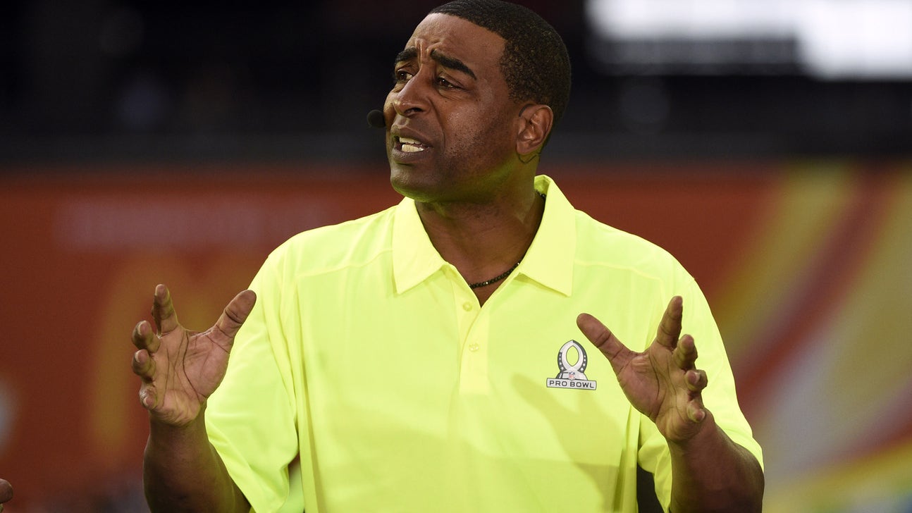 Ex-Vikings WR Carter apologizes for advising rookies to get a 'fall guy'