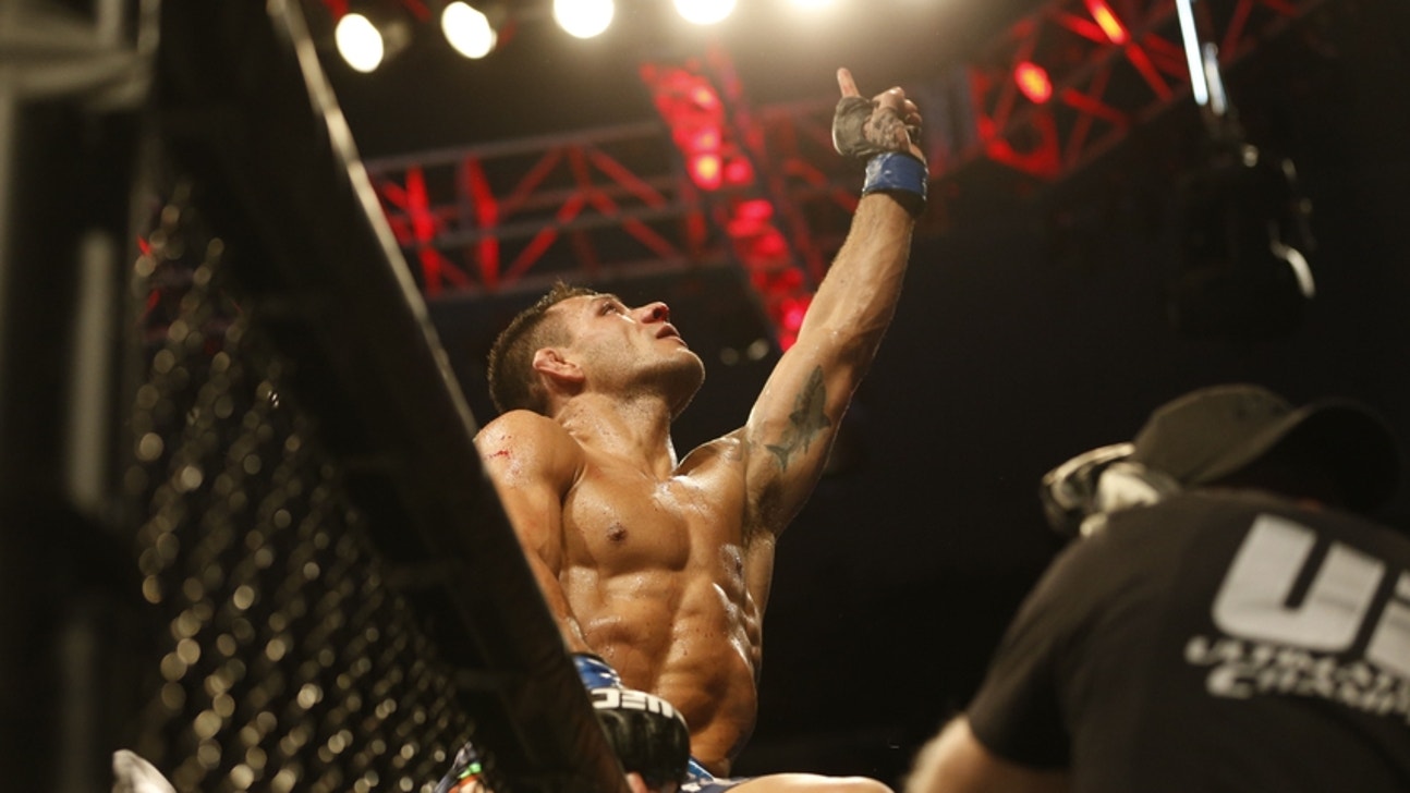 Former UFC lightweight champ Rafael dos Anjos announces move up to welterweight