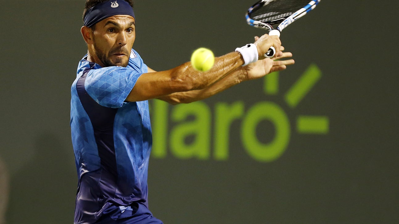 Ecuador Open: Victor Estrella Burgos makes history, wins third straight title