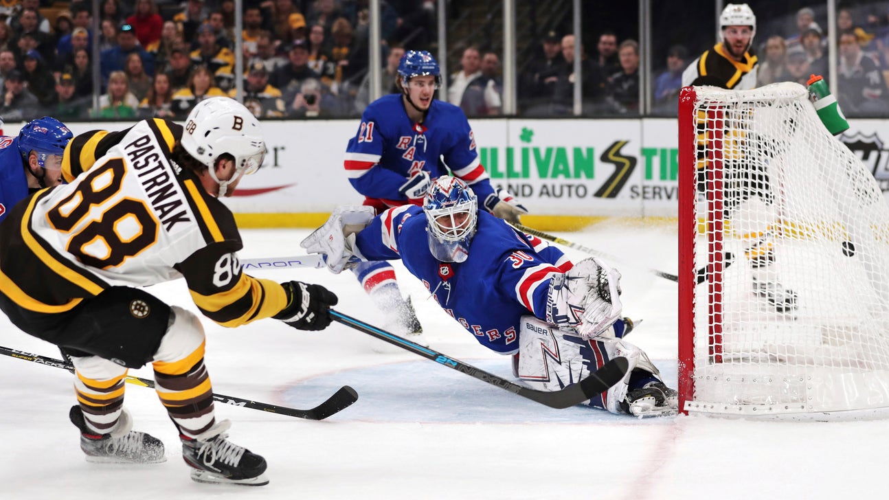David Pastrnak has hat trick, Bruins beat Rangers 6-3