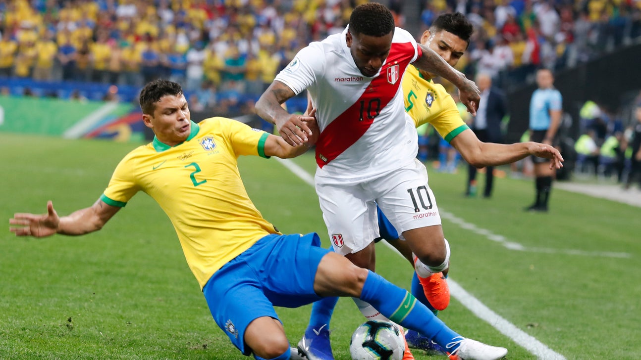 Peru without injured Farfan for rest of Copa America