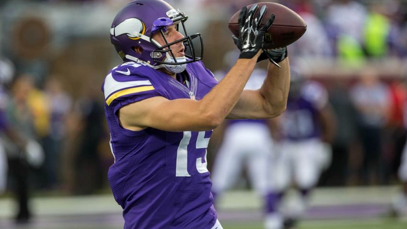 Minnesota Vikings place Andrew Sendejo on IR, sign Isaac Fruechte