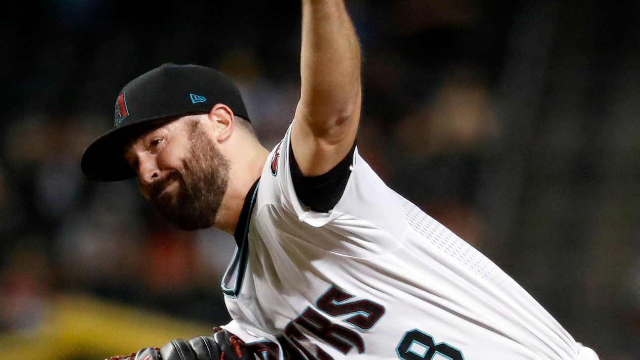 Ray fans 10, Arizona beats Padres 6-0, ends 4-game skid