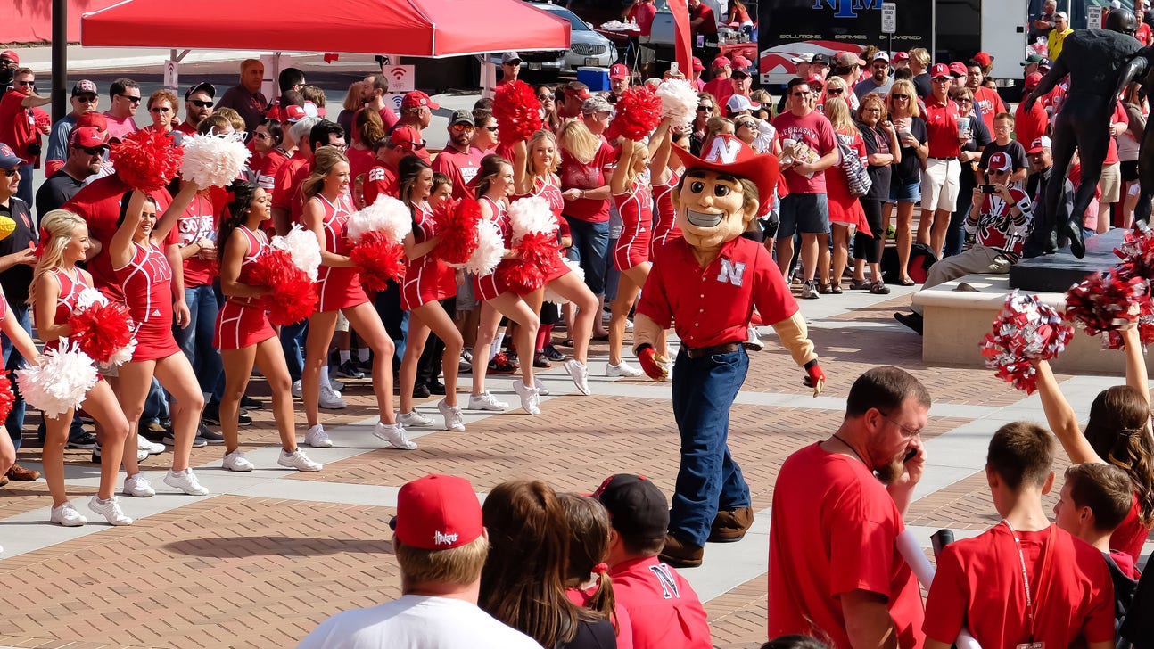 Nebraska Football: Everything You Need to Know About Chris Walker