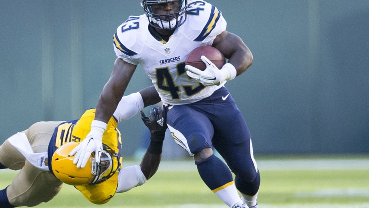 Which restricted free agents should Chargers re-sign?