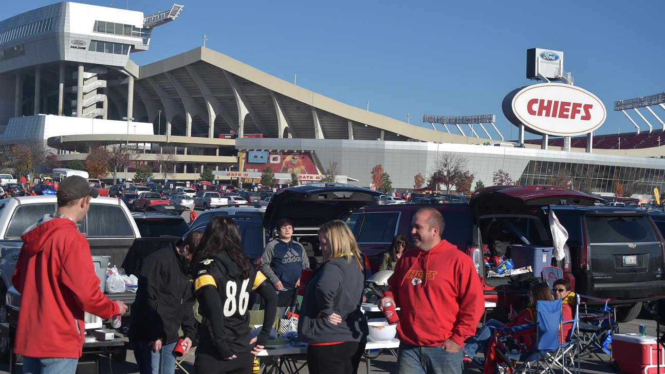 Steelers at Chiefs Playoffs: Can the time change benefit Pittsburgh?