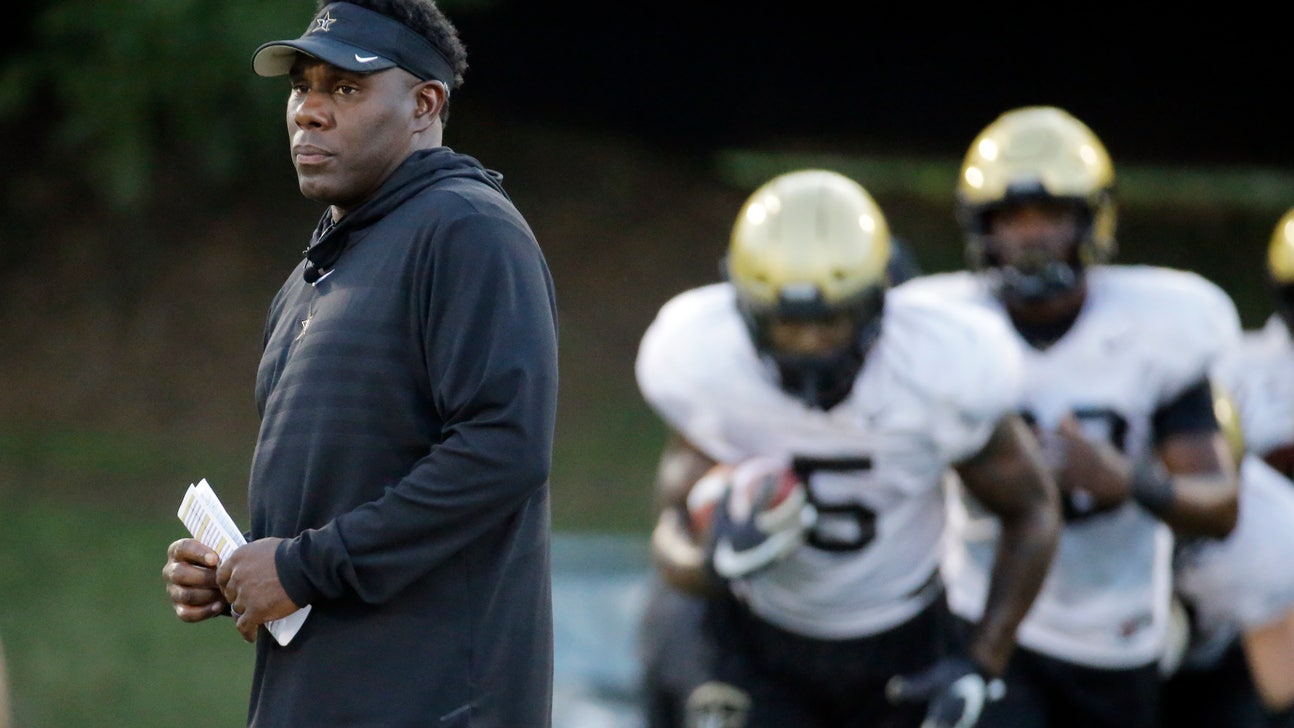 Vandy coach still mum on his starting QB vs No. 3 Georgia