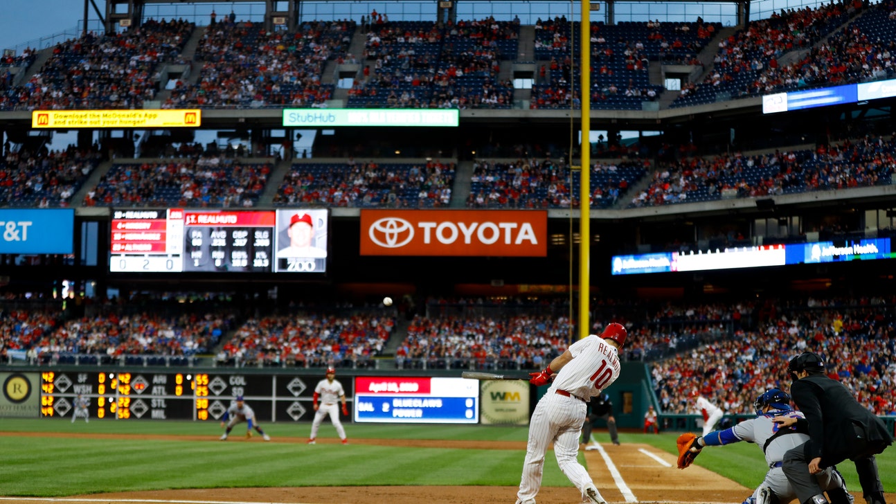 Kingery, Realmuto pace Phillies in 14-3 win over Mets