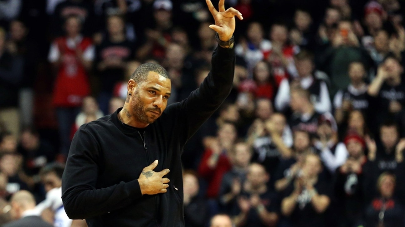 Tim Thomas on Facing Kenyon Martin in Boxing Ring: 'Was Never Gonna Happen'