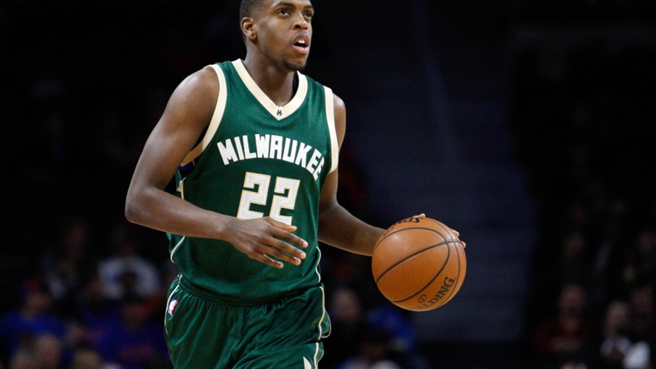 Milwaukee Bucks: Khris Middleton Expected To Return This Year