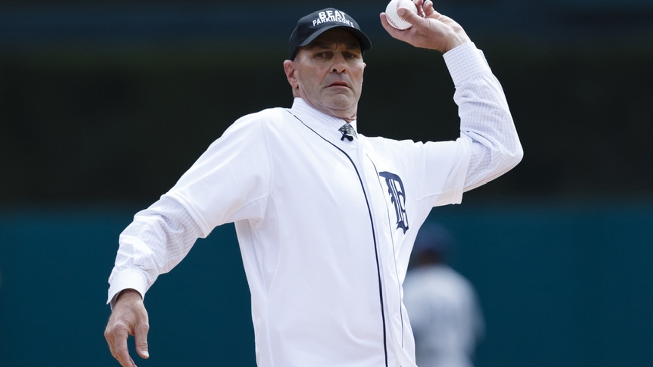 Detroit Tigers Kirk Gibson in College Football Hall of Fame