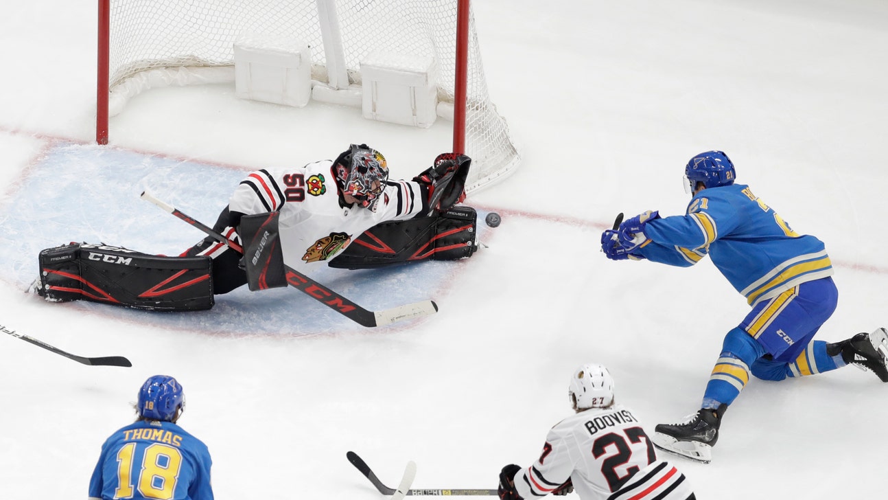 De la Rose, Faulk rally Blues to 4-3 win over Blackhawks