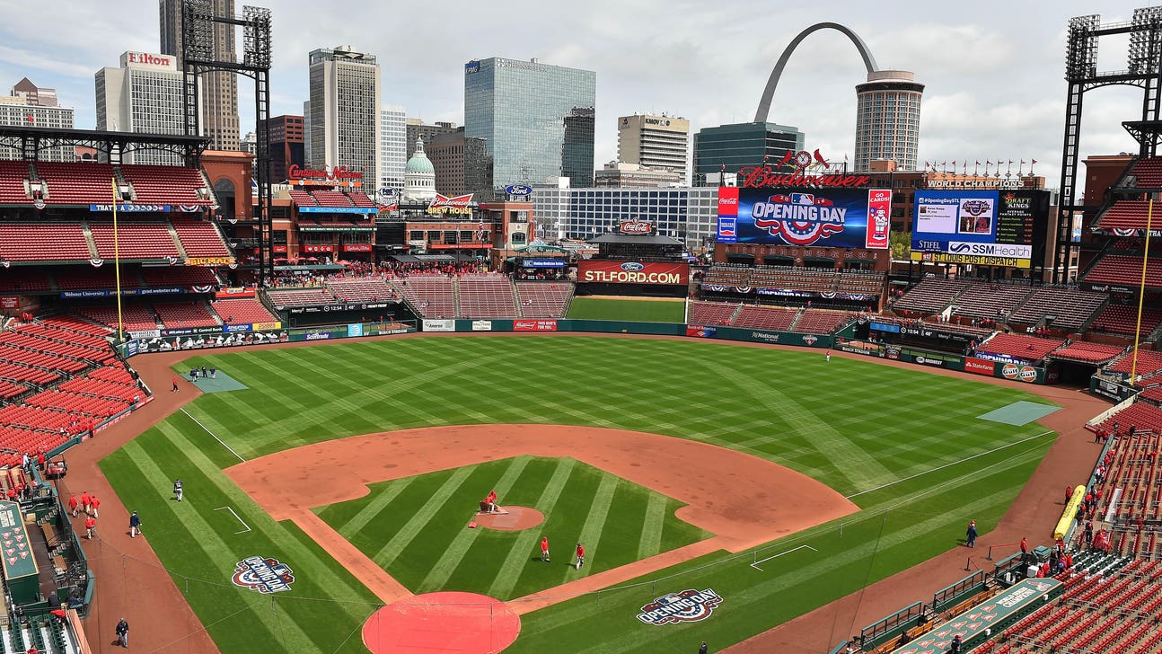Cardinals History: Murry Dickson Pitches Spring Training No Hitter