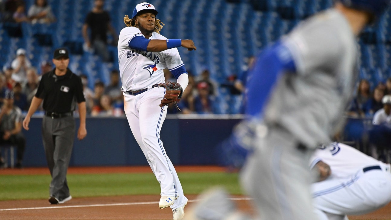 Gurriel homers twice, Blue Jays snap skid, beat Royals 6-2