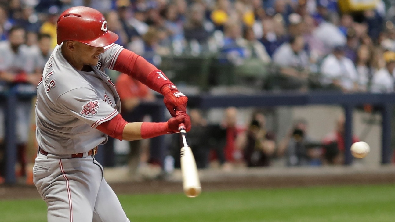 Iglesias, Roark lift Reds past Brewers for 5th straight win