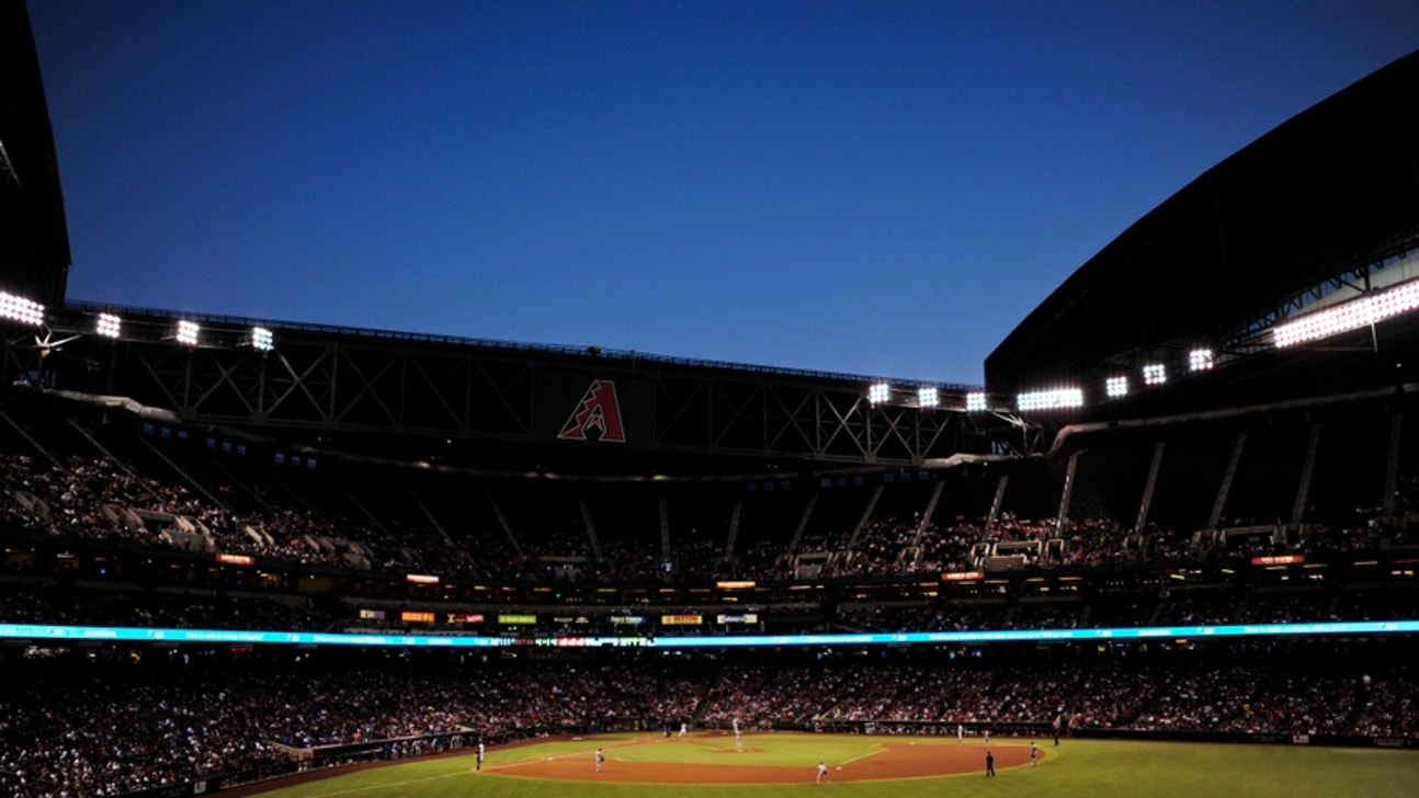 Arizona Diamondbacks: Daniel Descalso Signed as Free Agent