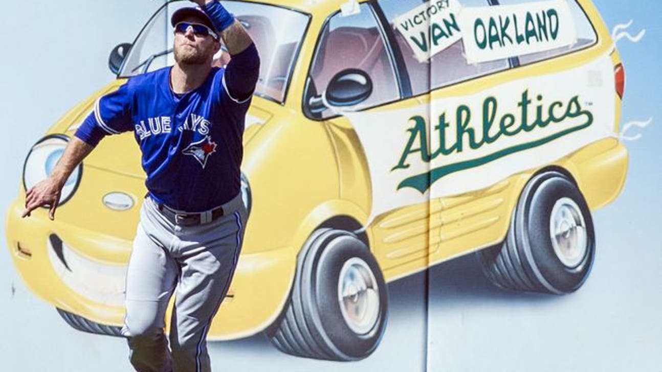 Philadelphia Phillies: Signing Michael Saunders