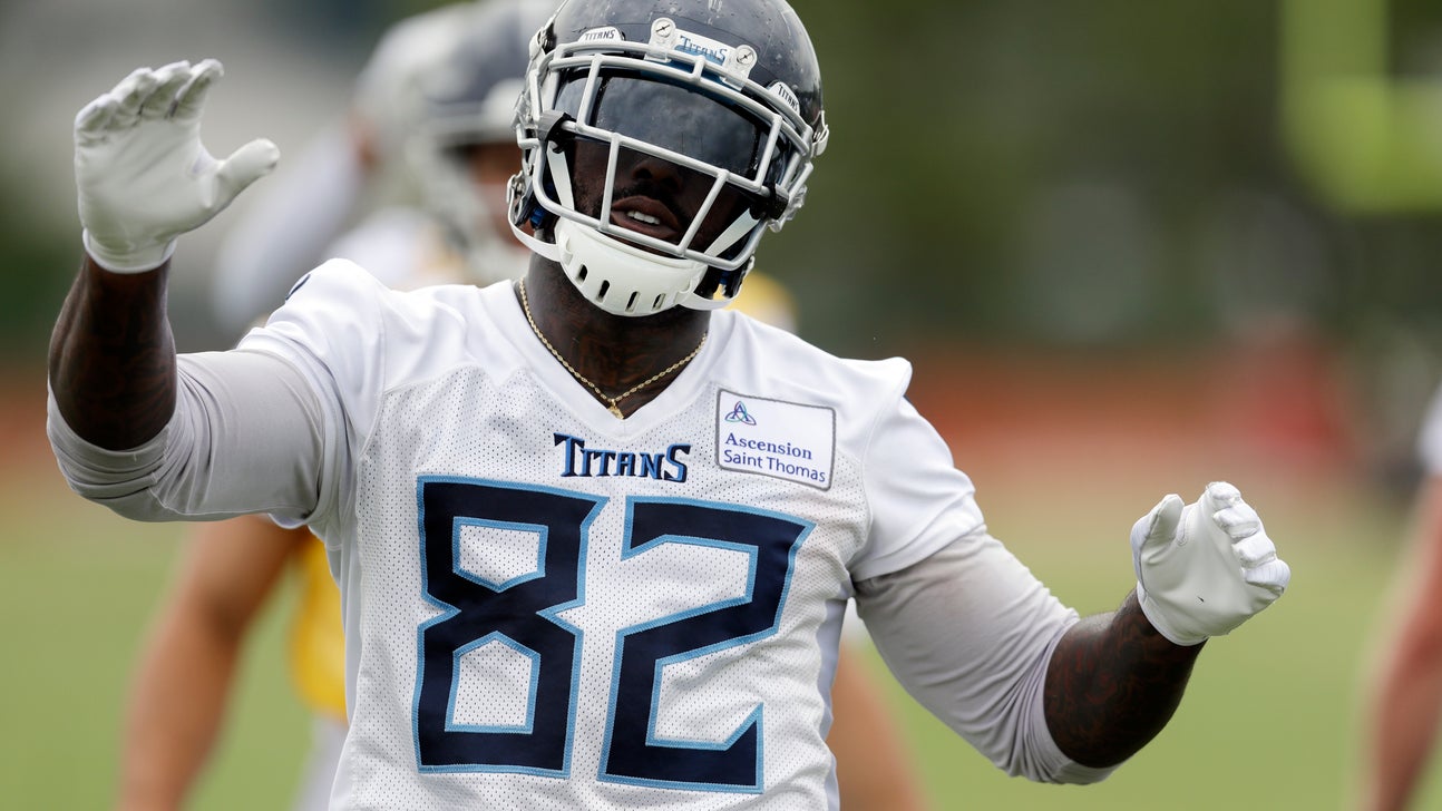Week shy of 35, Titans' Walker ready for 14th NFL season