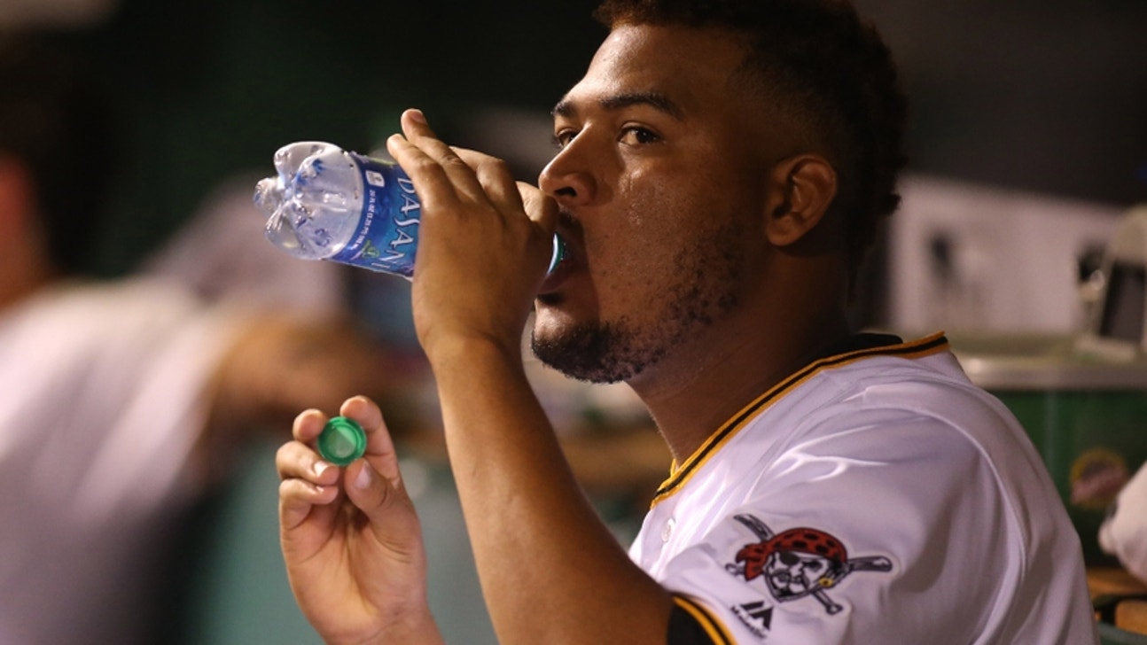 Pittsburgh Pirates News: Ivan Nova Signs