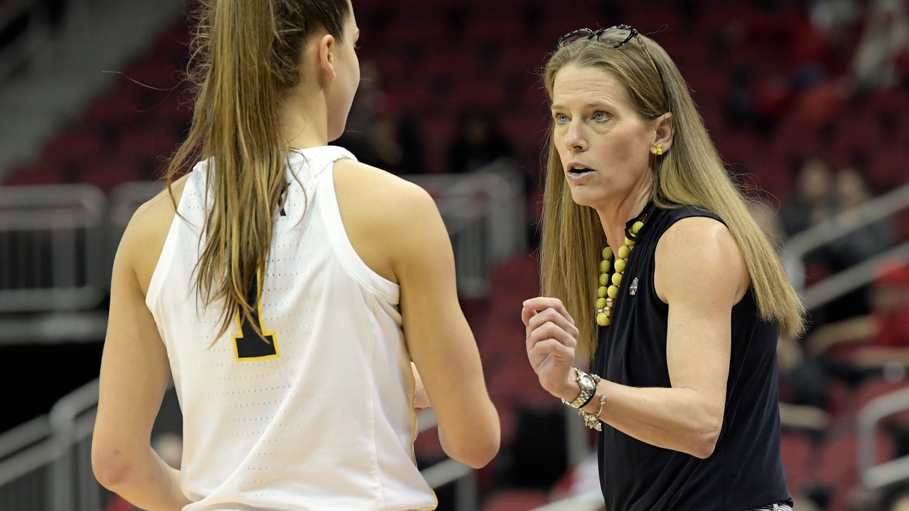 Louisville, Michigan expect tougher game after blowout wins