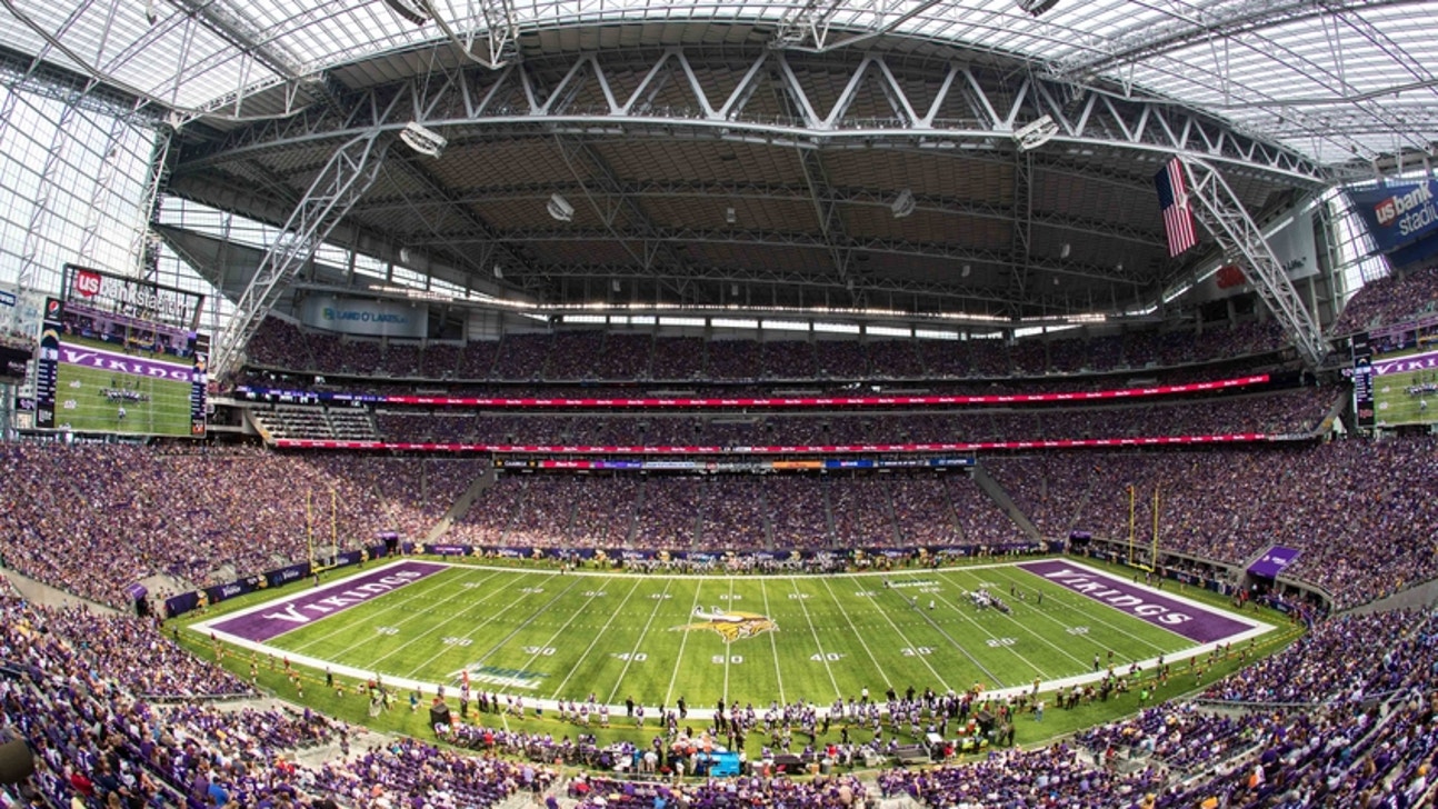 Report: Vikings hire Troy Polamalu's uncle as new running backs coach