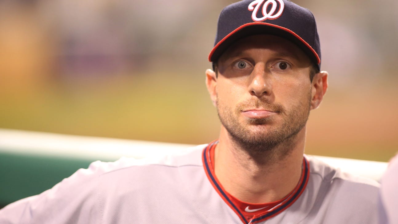 Washington Nationals: Who Wears The "Curly W" First In HOF?